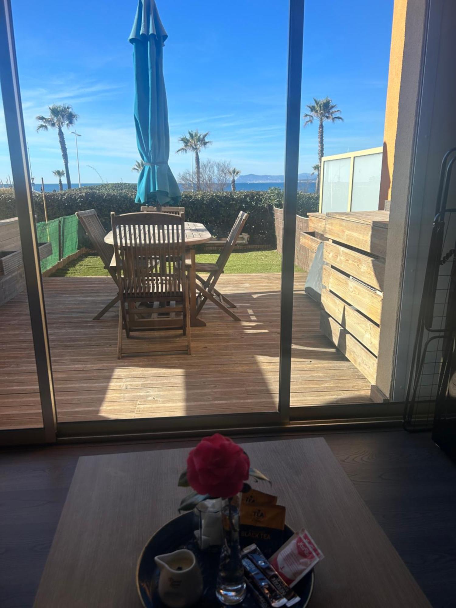 Appartement Petite Endroit Splendide. à Six-Fours-les-Plages Extérieur photo
